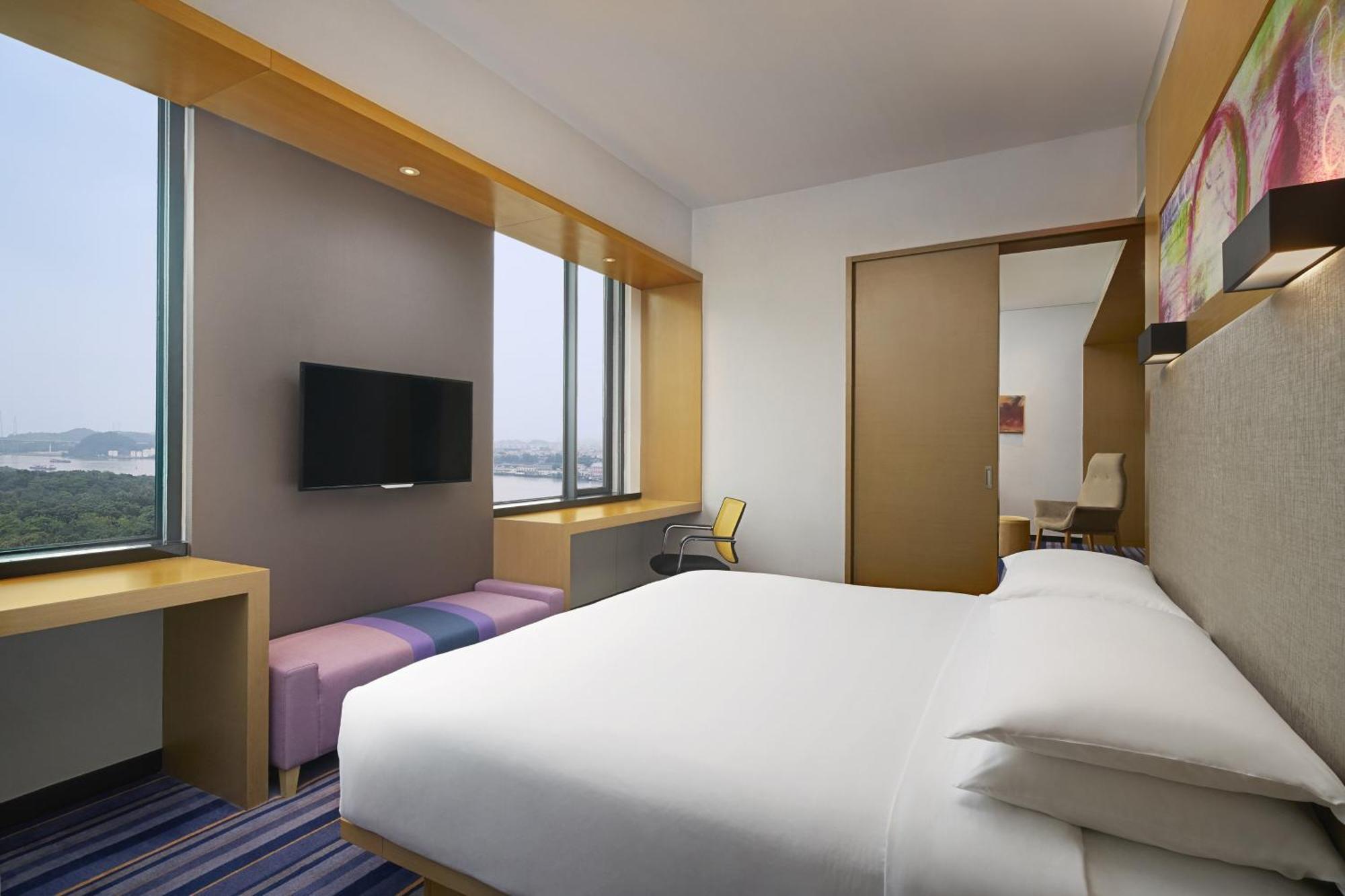 Aloft Guangzhou University Park Eksteriør billede